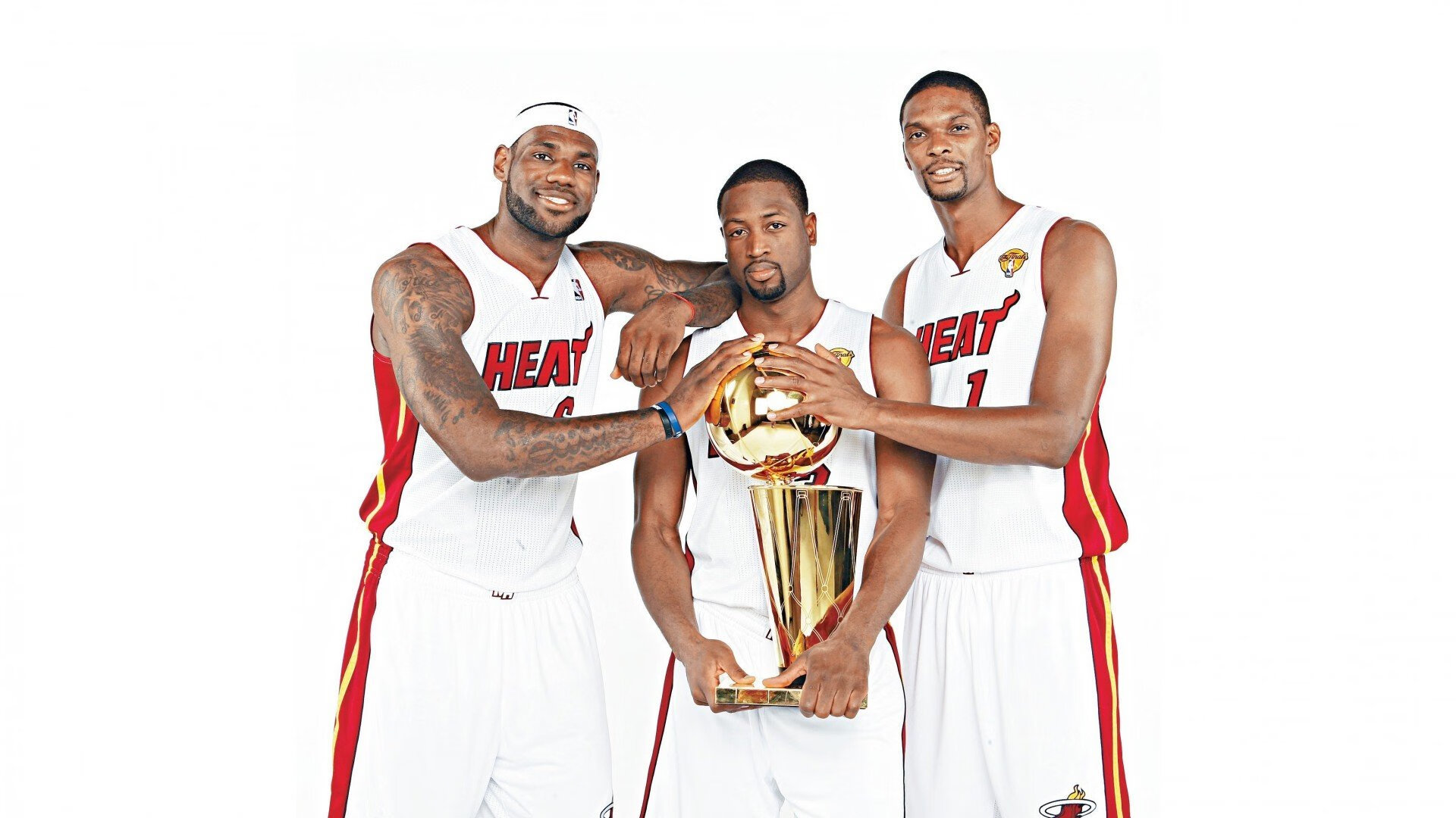 太阳快船角逐，球场上风起云涌引人瞩目，太阳快船几比几了